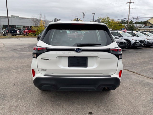 Certified 2025 Subaru Forester AWD/4WD image 6