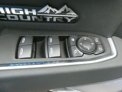 New 2026 Chevrolet Silverado 1500 High Country AWD/4WD image 24