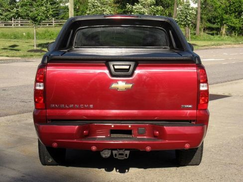 Used 2007 Chevrolet Avalanche LT w/ LT Preferred Equipment Group AWD/4WD image 14