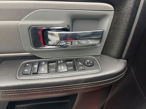 Used 2018 RAM 2500 Power Wagon w/ Leather & Luxury Group image 14