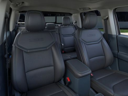 New 2025 Ford Maverick Lobo image 10