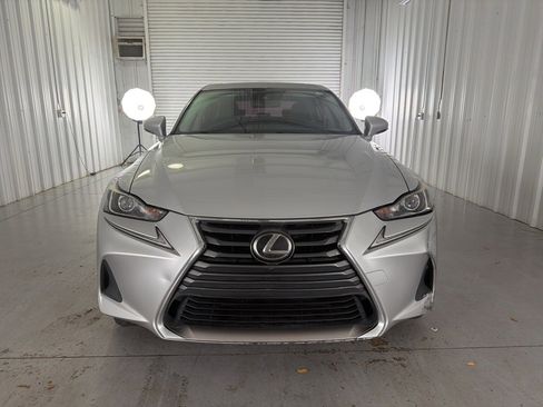 Used 2017 Lexus IS 200t image 2