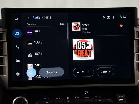 Used 2025 Toyota Tundra Limited image 19