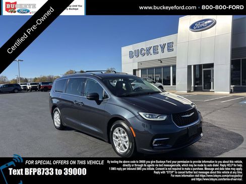 Used 2021 Chrysler Pacifica Touring-L image 1