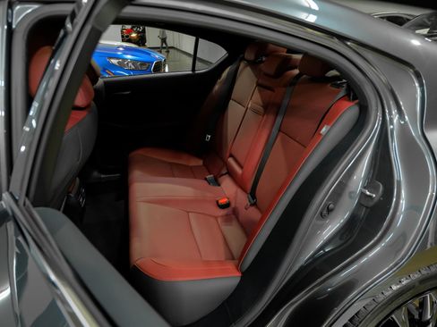 Used 2024 Lexus IS 300 F Sport RWD image 43