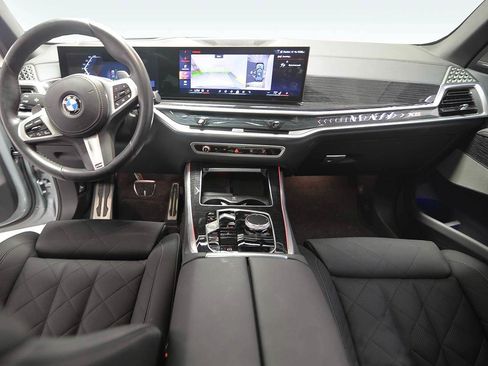 Used 2024 BMW X5 sDrive40i w/ M Sport Package RWD image 13