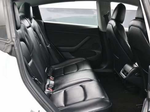Used 2021 Tesla Model 3 Long Range image 36