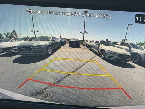 Used 2025 Hyundai Elantra Hybrid w/ Cargo Package FWD image 29