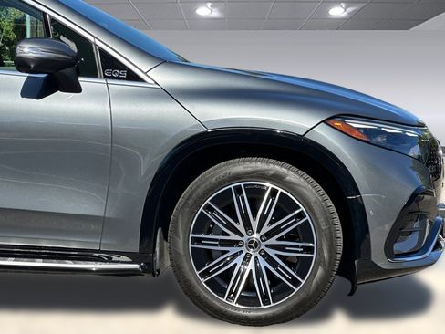 Certified 2023 Mercedes-Benz EQS 580 4MATIC SUV image 36