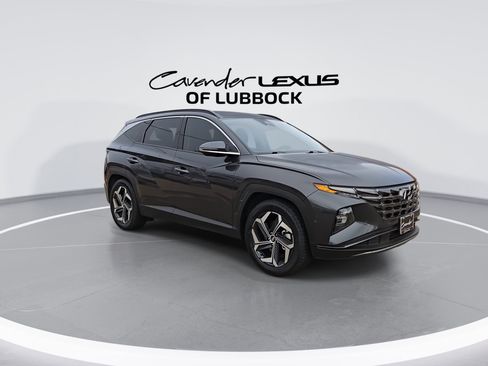 Used 2023 Hyundai Tucson Limited FWD image 2