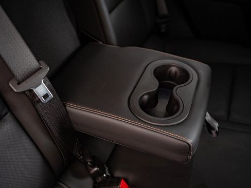 Used 2023 Cadillac XT4 Sport image 43