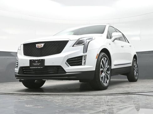 New 2025 Cadillac XT5 Sportv w/ LPO, Floor Liner Package image 19