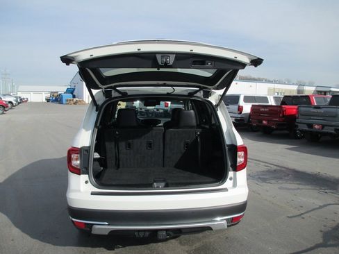Used 2019 Honda Pilot Touring image 6