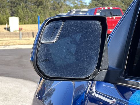 Used 2020 GMC Canyon SLE w/ SLE Convenience Package image 29