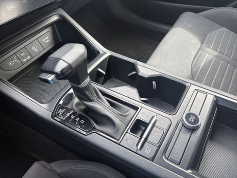 Used 2025 Kia K5 LXS image 38