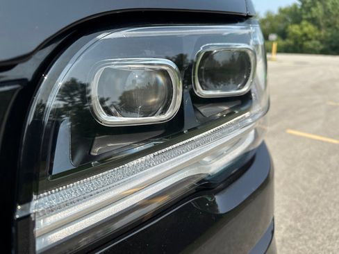 Used 2022 Lincoln Navigator Reserve image 11