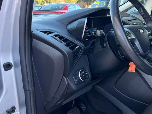 Used 2017 Ford C-MAX Energi SE w/ Equipment Group 402A image 12