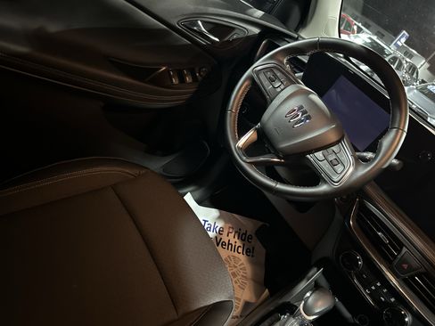 Used 2024 Buick Encore GX Preferred image 15