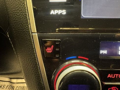 Used 2018 Subaru Legacy 2.5i Premium w/ Eyesight & BSD & Rcta & HBA image 18