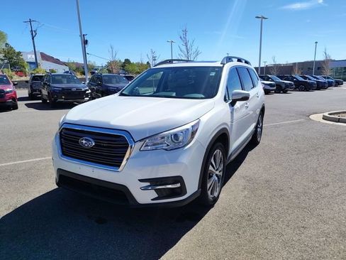 Used 2022 Subaru Ascent Limited w/ Technology Package AWD/4WD image 7