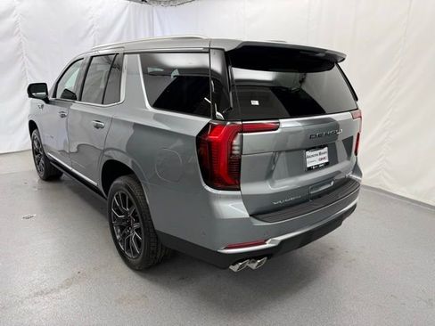 New 2026 GMC Yukon Denali w/ Denali Reserve Package AWD/4WD image 12