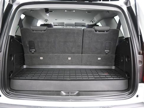 Used 2020 Chevrolet Tahoe LS RWD image 24