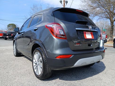 Used 2018 Buick Encore Preferred image 8