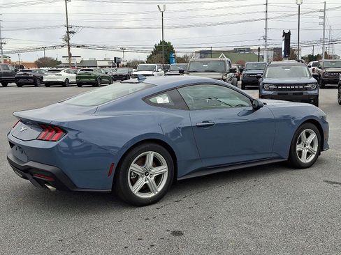 New 2026 Ford Mustang Coupe image 3