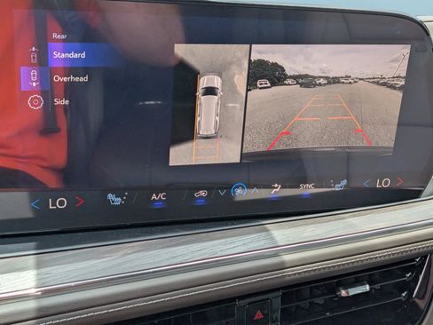 New 2026 Chevrolet Suburban LT w/ Comfort Package RWD image 25