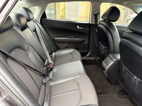 Used 2018 Kia Optima S w/ Panoramic Sunroof Package image 20