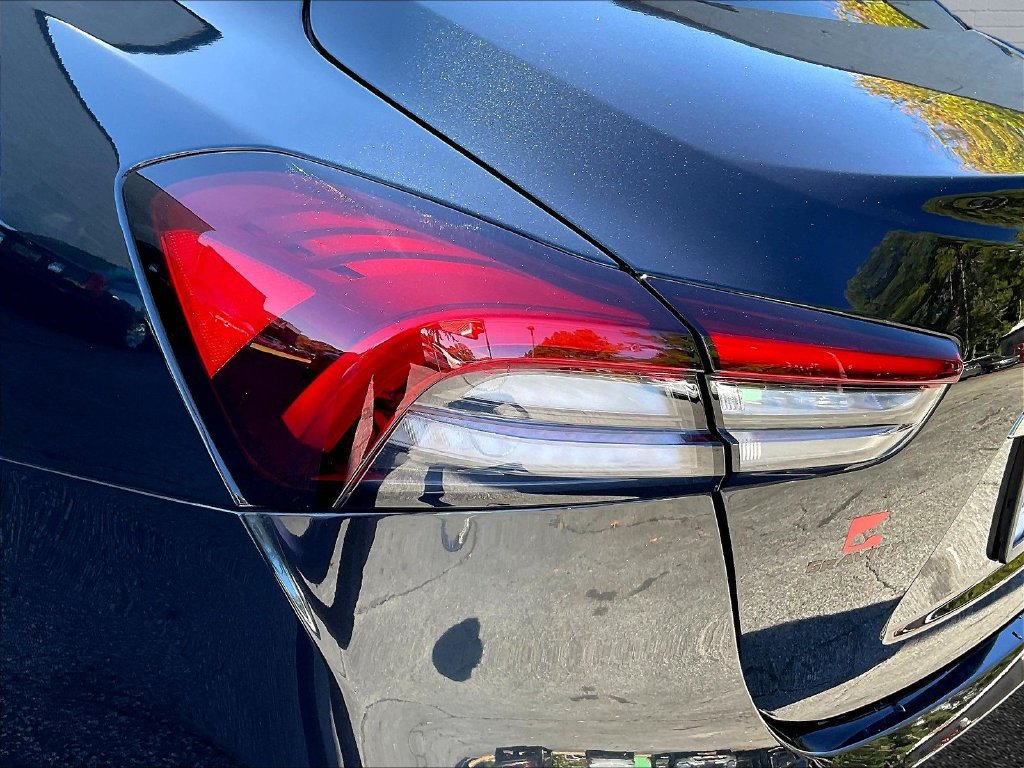 Used 2022 Maserati Ghibli Modena RWD image 15