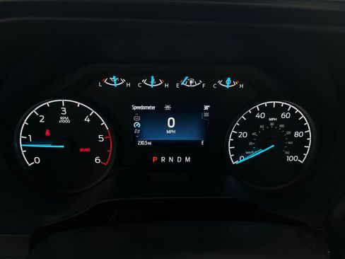 Used 2024 Ford F550 2WD Regular Cab Super Duty image 11