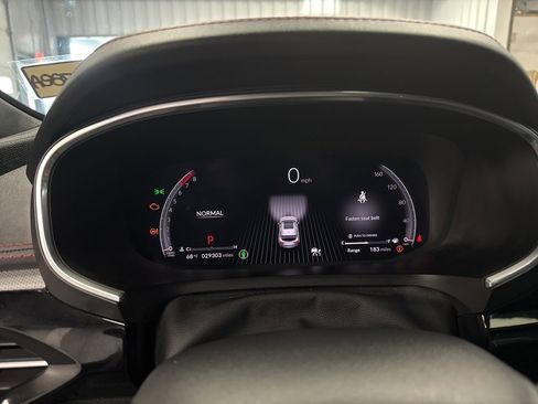 Used 2024 Acura MDX A-Spec image 18