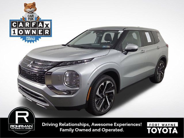 Used 2024 Mitsubishi Outlander SE AWD/4WD image 1