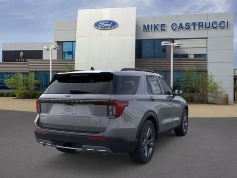 New 2026 Ford Explorer Active w/ Active Comfort Package image 8