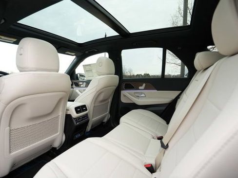 Used 2026 Mercedes-Benz GLE 350 4MATIC image 44