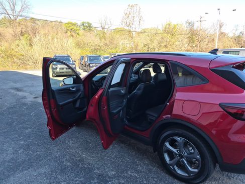 New 2026 Ford Escape ST-Line w/ Tech Pack #1 image 15