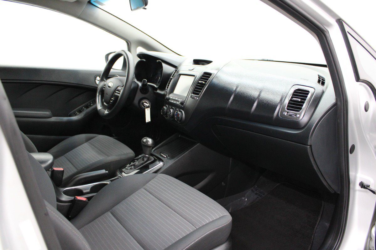 Used 2018 Kia Forte LX w/ LX Popular Package FWD image 10