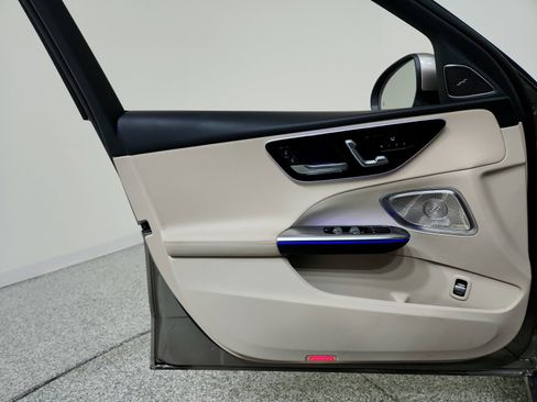 Certified 2023 Mercedes-Benz C 300 Sedan image 13
