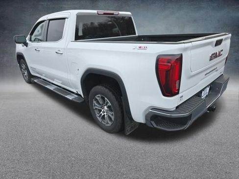 Used 2023 GMC Sierra 1500 SLT w/ SLT Convenience Package AWD/4WD image 15