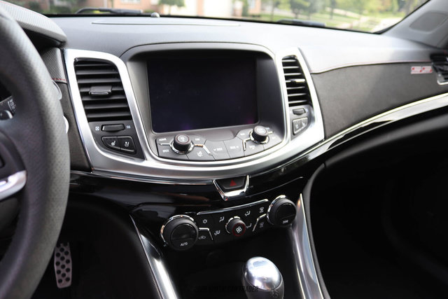 Used 2016 Chevrolet SS RWD image 45