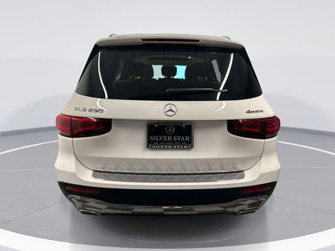 Certified 2022 Mercedes-Benz GLB 250 4MATIC image 3