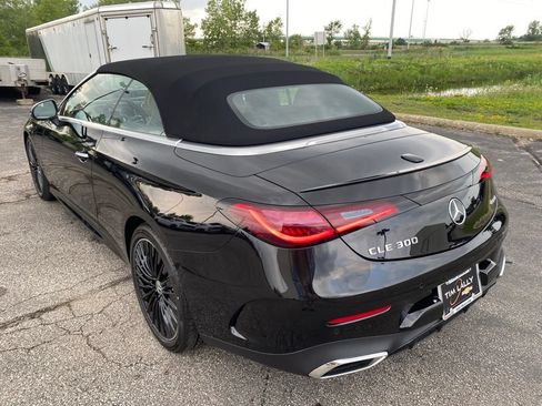 Used 2026 Mercedes-Benz CLE 300 4MATIC Cabriolet image 6