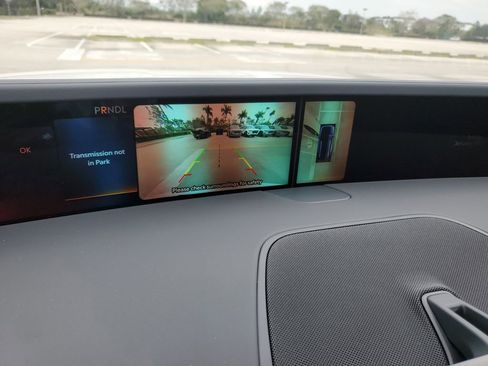 New 2026 Lincoln Nautilus Reserve AWD/4WD image 28