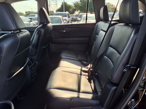Used 2019 Honda Pilot EX-L image 19