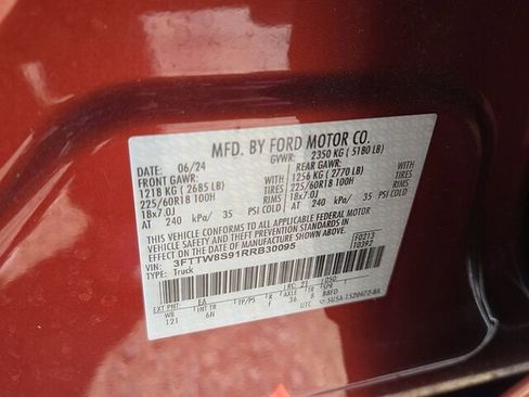 Used 2024 Ford Maverick Lariat image 7