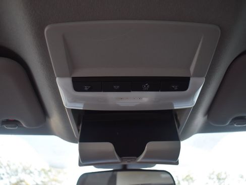 Used 2024 Nissan Sentra S image 35