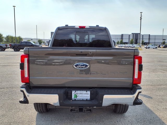 Used 2026 Ford F250 Lariat w/ Chrome Package AWD/4WD image 5