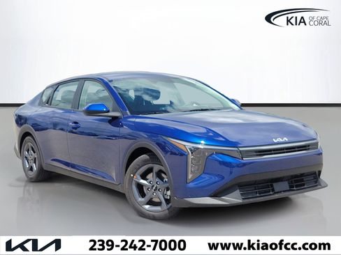 New 2026 Kia K4 FWD image 1
