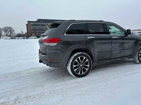 Certified 2018 Jeep Grand Cherokee Overland image 17